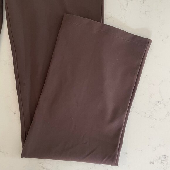 Lululemon Smooth Fit Pull On High Rise Pant Luxtreme Espresso Brown Sz 6 NWT - Picture 3 of 12